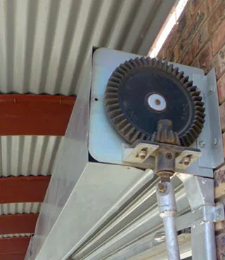 Garage Door Shop Indianapolis, IN 317-528-0978 - sb-rolling-garage-doors-01